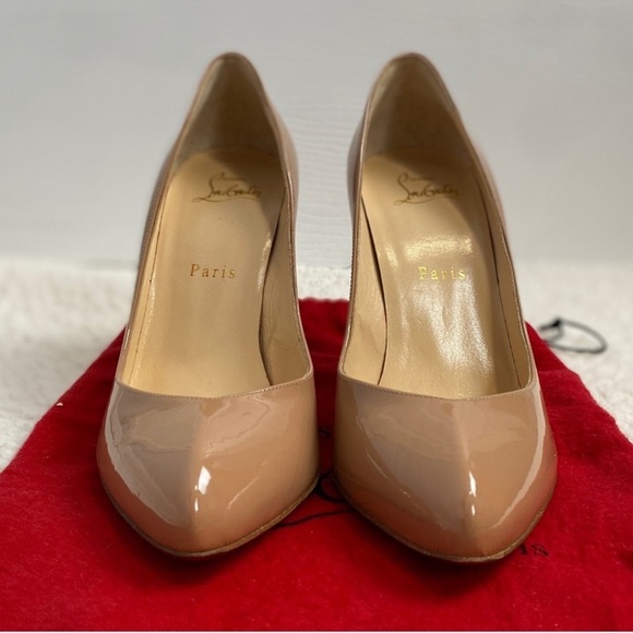 Christian Louboutin Pumps Beige Nude Patent Leather Simple Sz 38.5 US 8 Classic - Picture 5 of 12